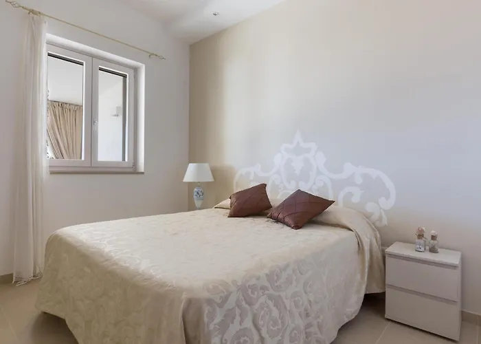 Perla Di By Barbarhouse Остуни